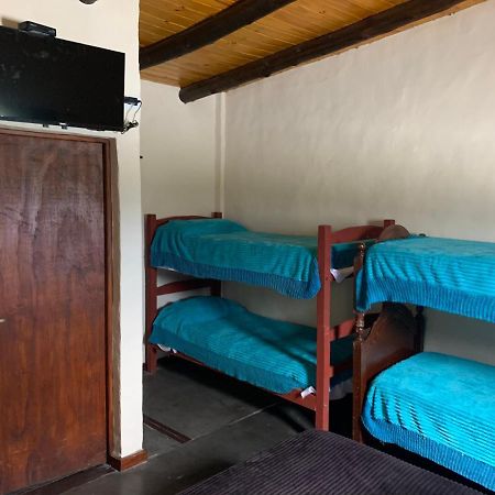 Hostal Isabella 타피델발레 외부 사진