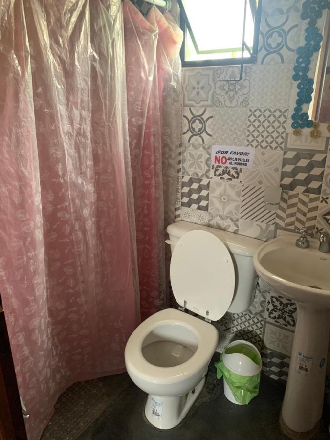 Hostal Isabella 타피델발레 외부 사진
