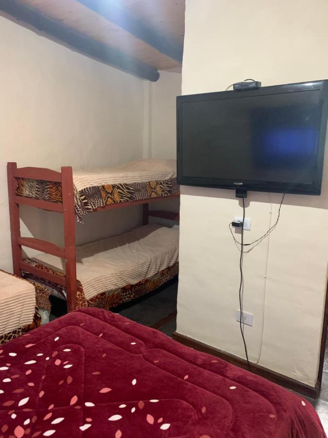 Hostal Isabella 타피델발레 외부 사진