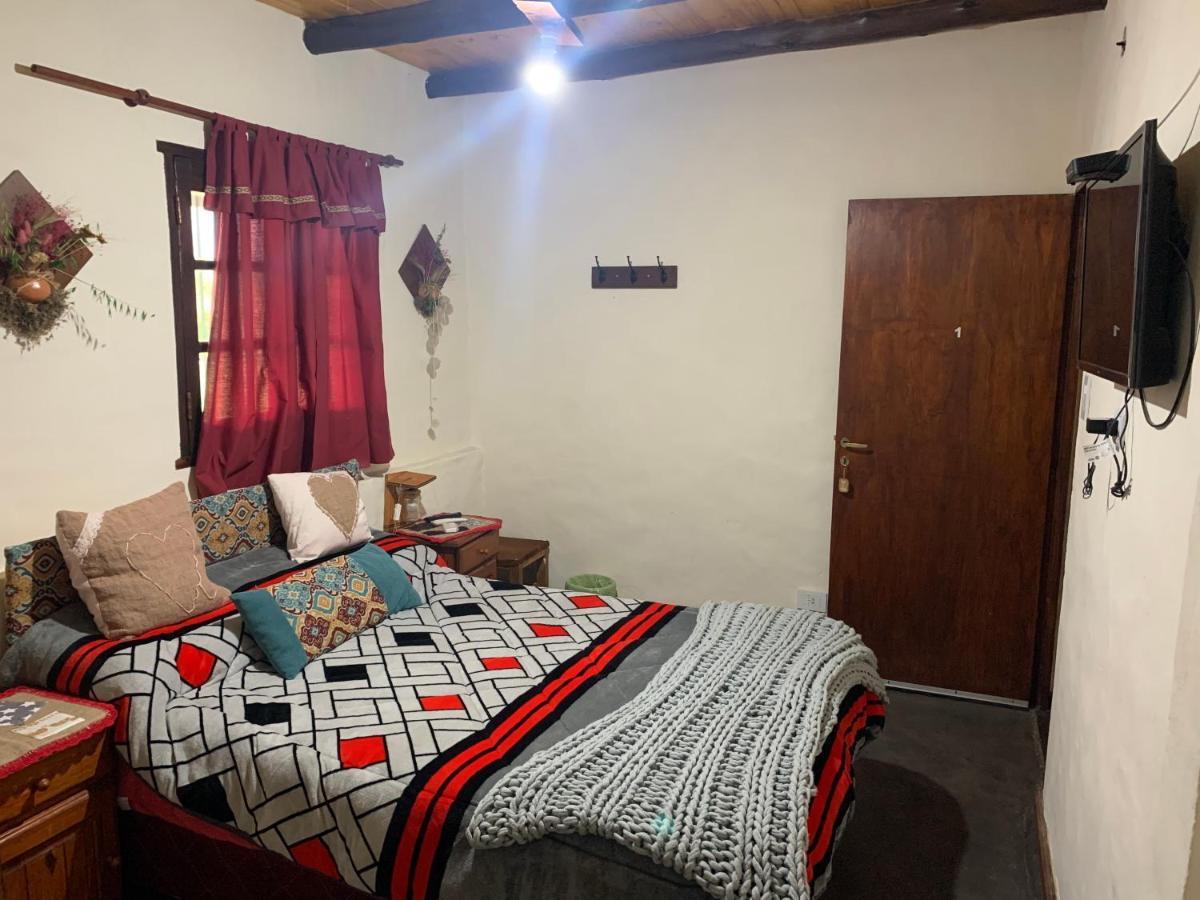 Hostal Isabella 타피델발레 외부 사진